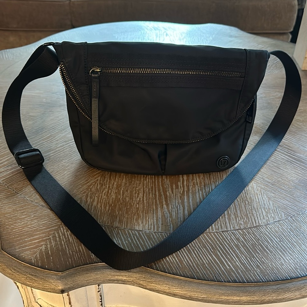 Lululemon All Night Nylon Festival Bag